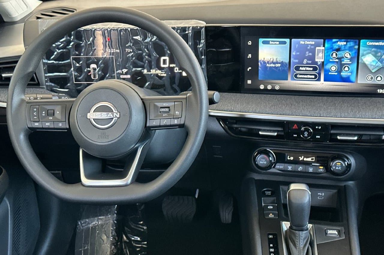2026 Nissan Kicks SV 11