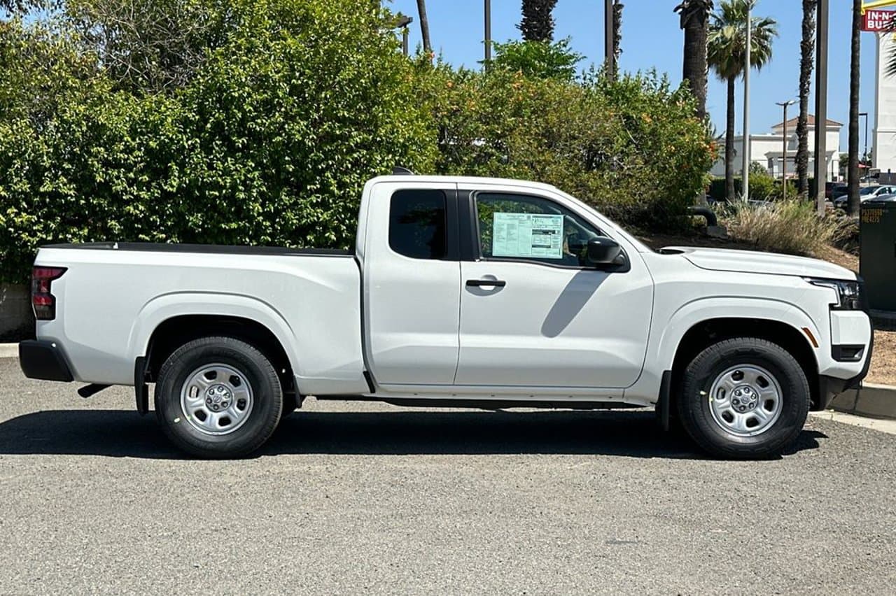 2026 Nissan Frontier S 3
