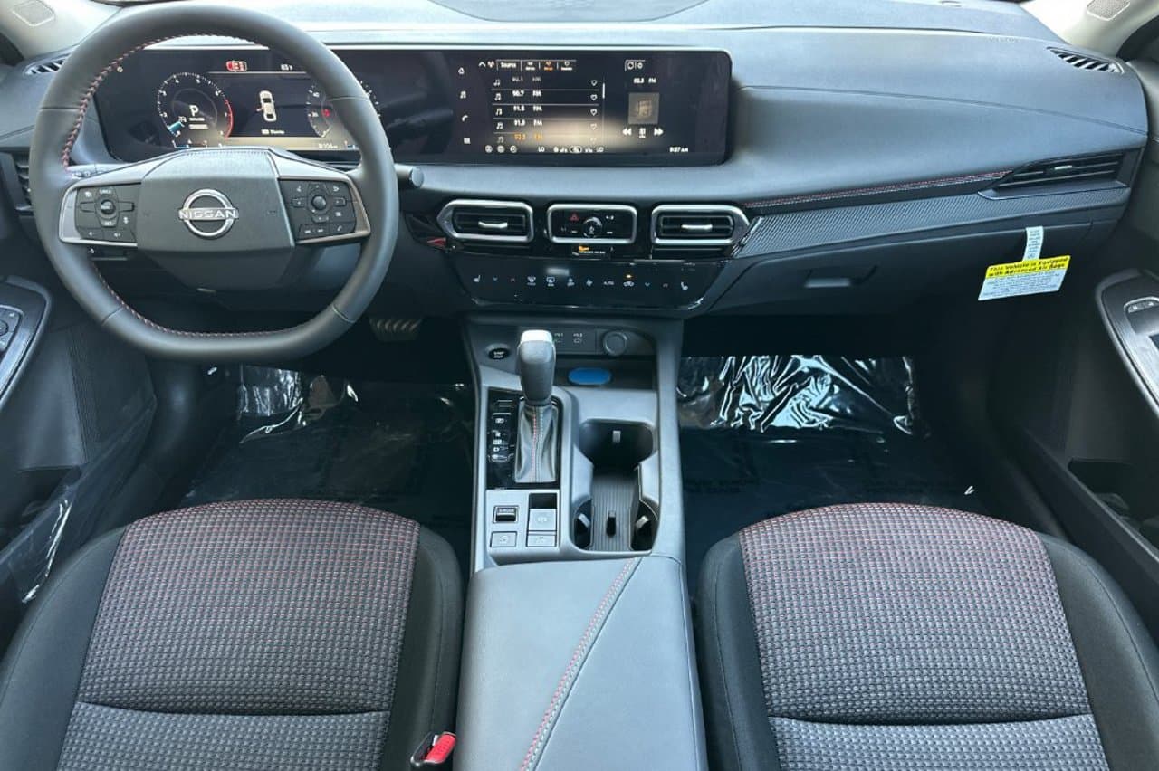 2027 Nissan Sentra SR 10