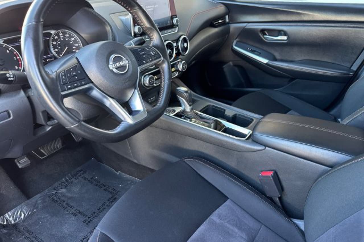 2025 Nissan Sentra SR 8