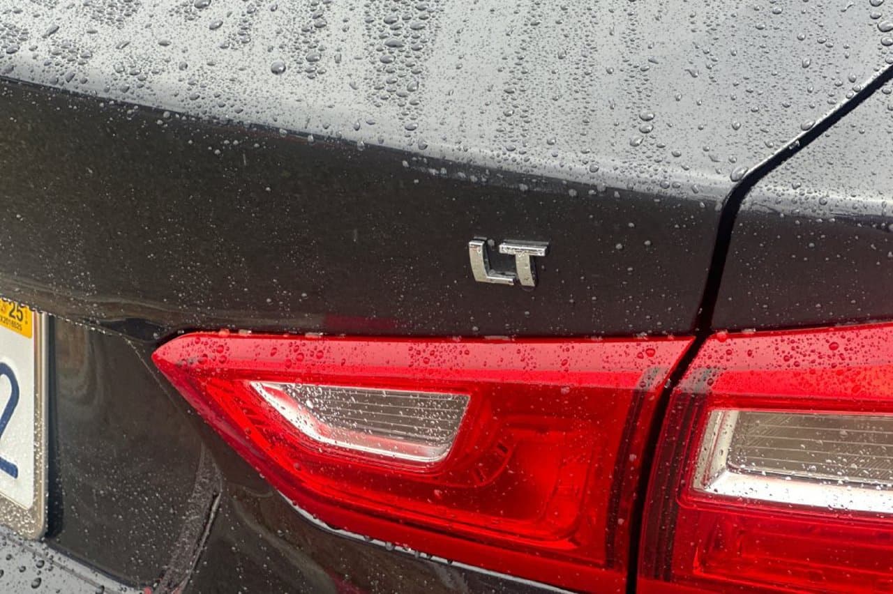 2023 Chevrolet Malibu LT 23