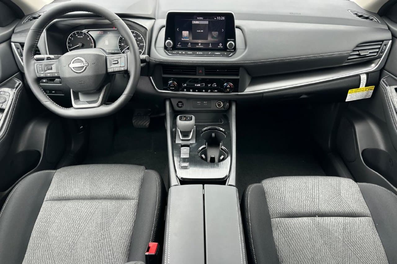 2026 Nissan Rogue SV 10