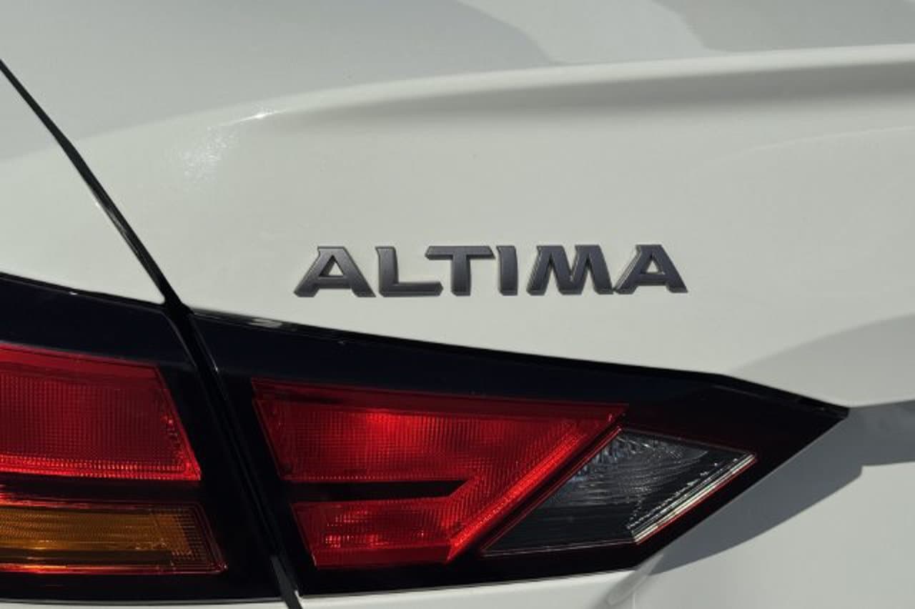 2025 Nissan Altima SV 22