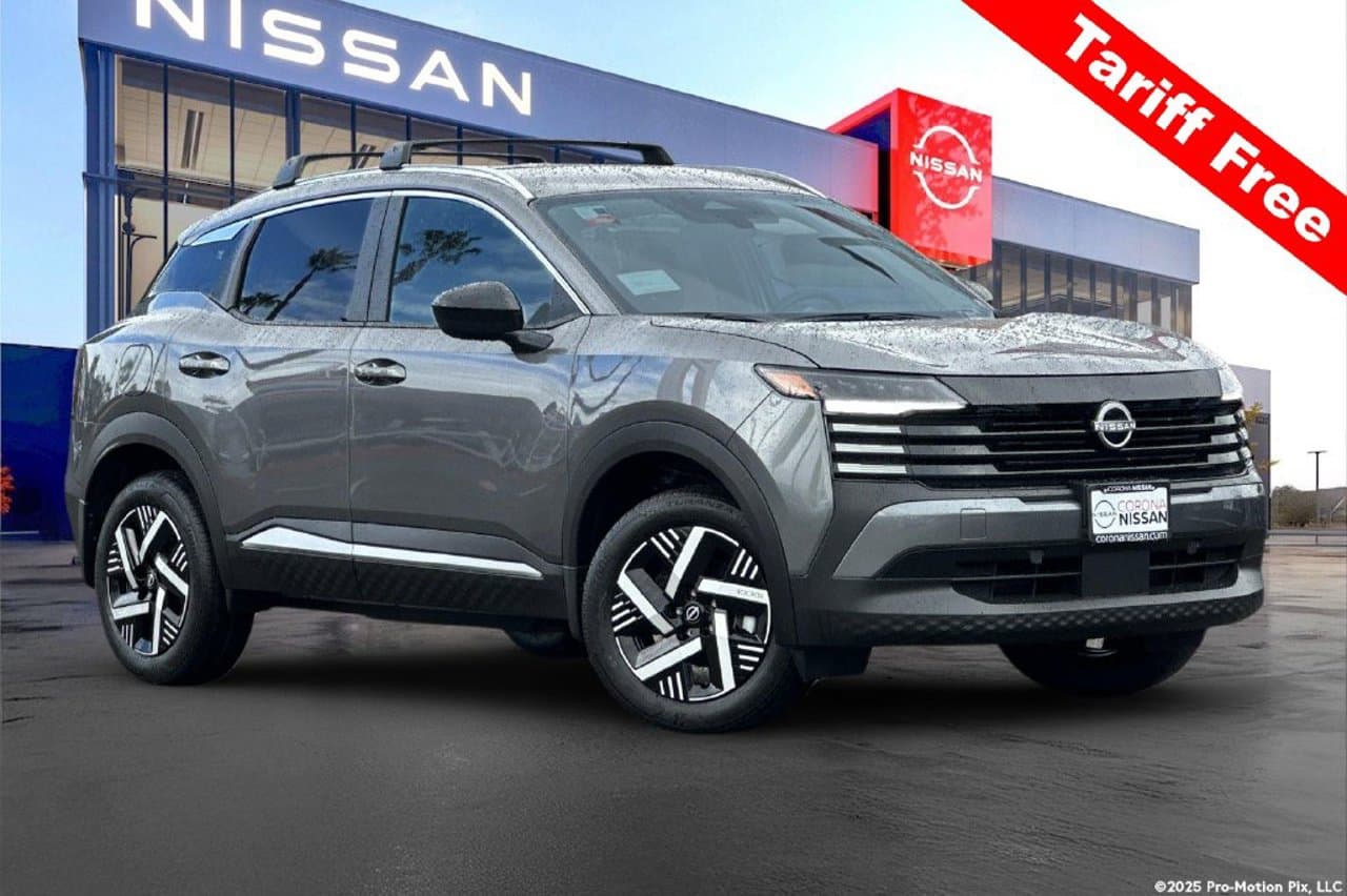 2027 Nissan Kicks SV 1