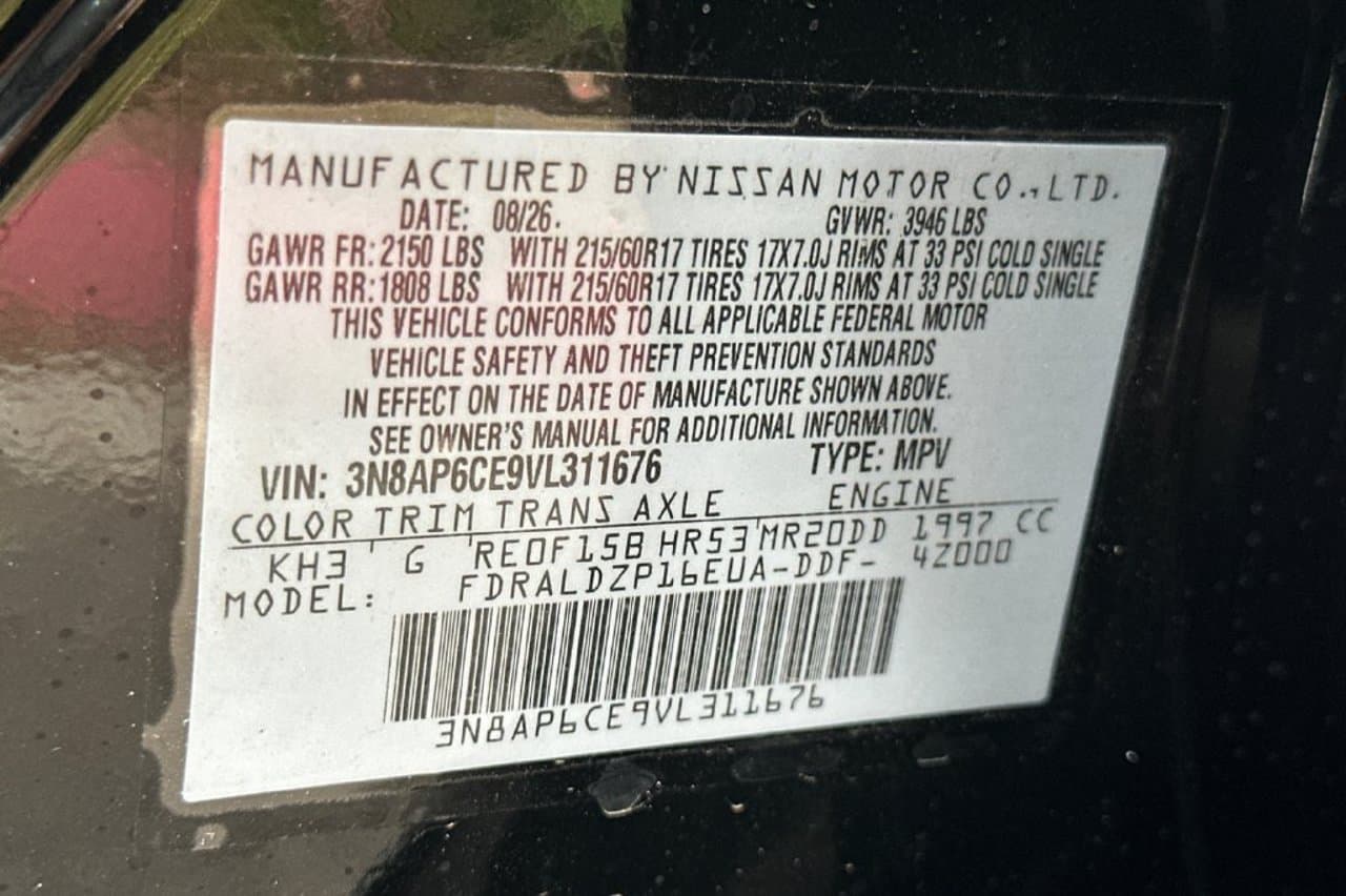 2027 Nissan Kicks SV 24