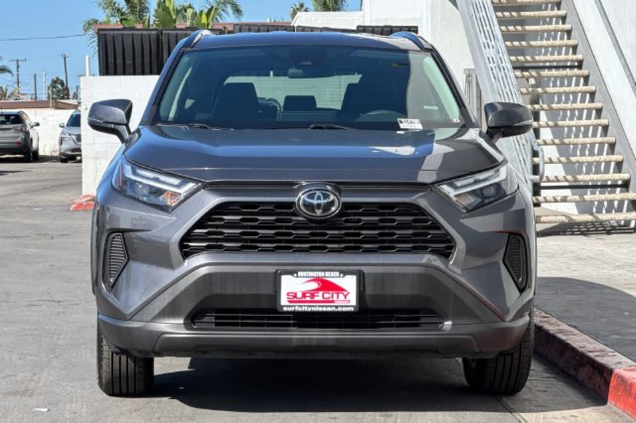 2025 Toyota RAV4 Hybrid XLE 7