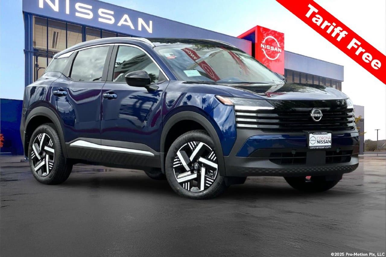 2027 Nissan Kicks SV 1