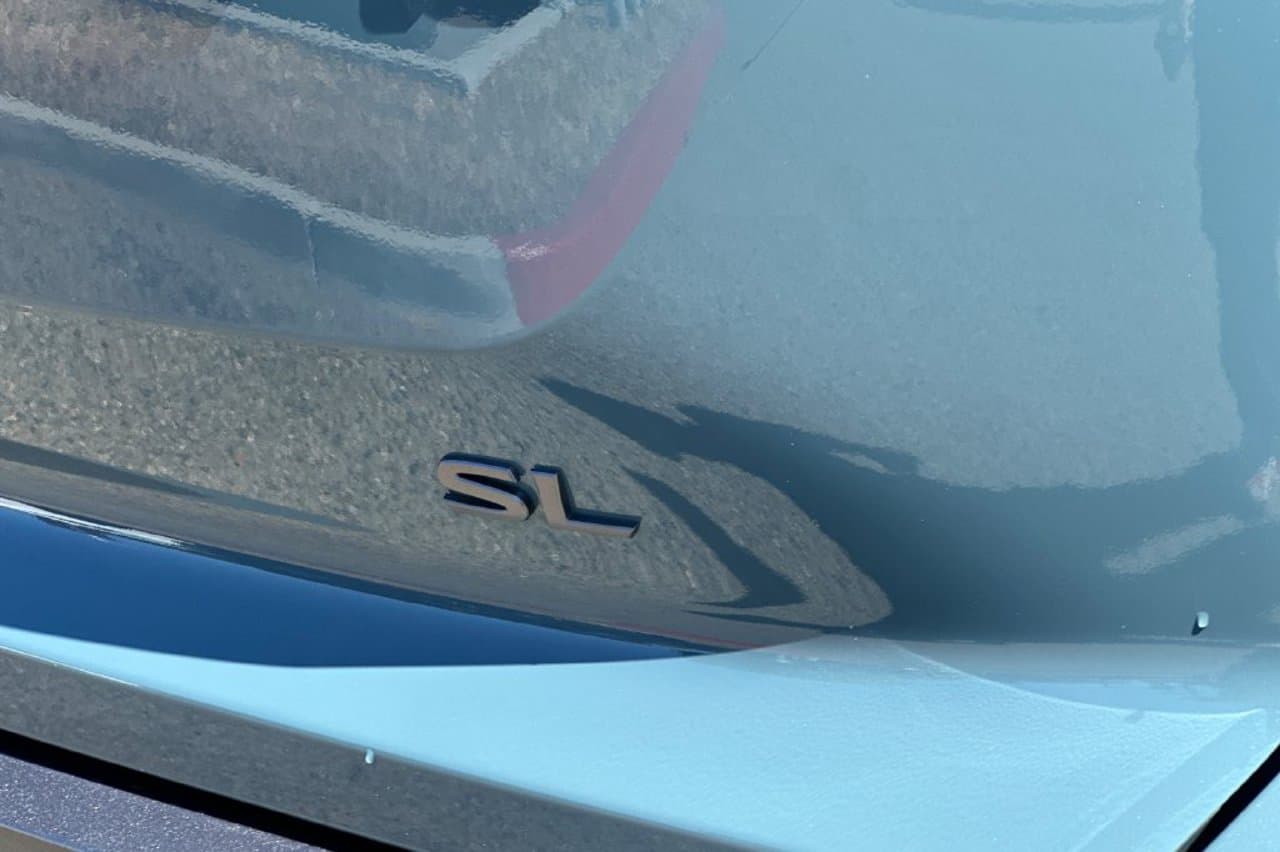 2026 Nissan Pathfinder SL 24