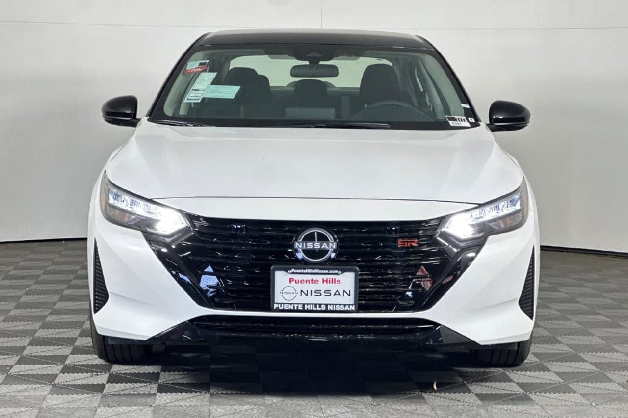 2025 Nissan Sentra SR 6