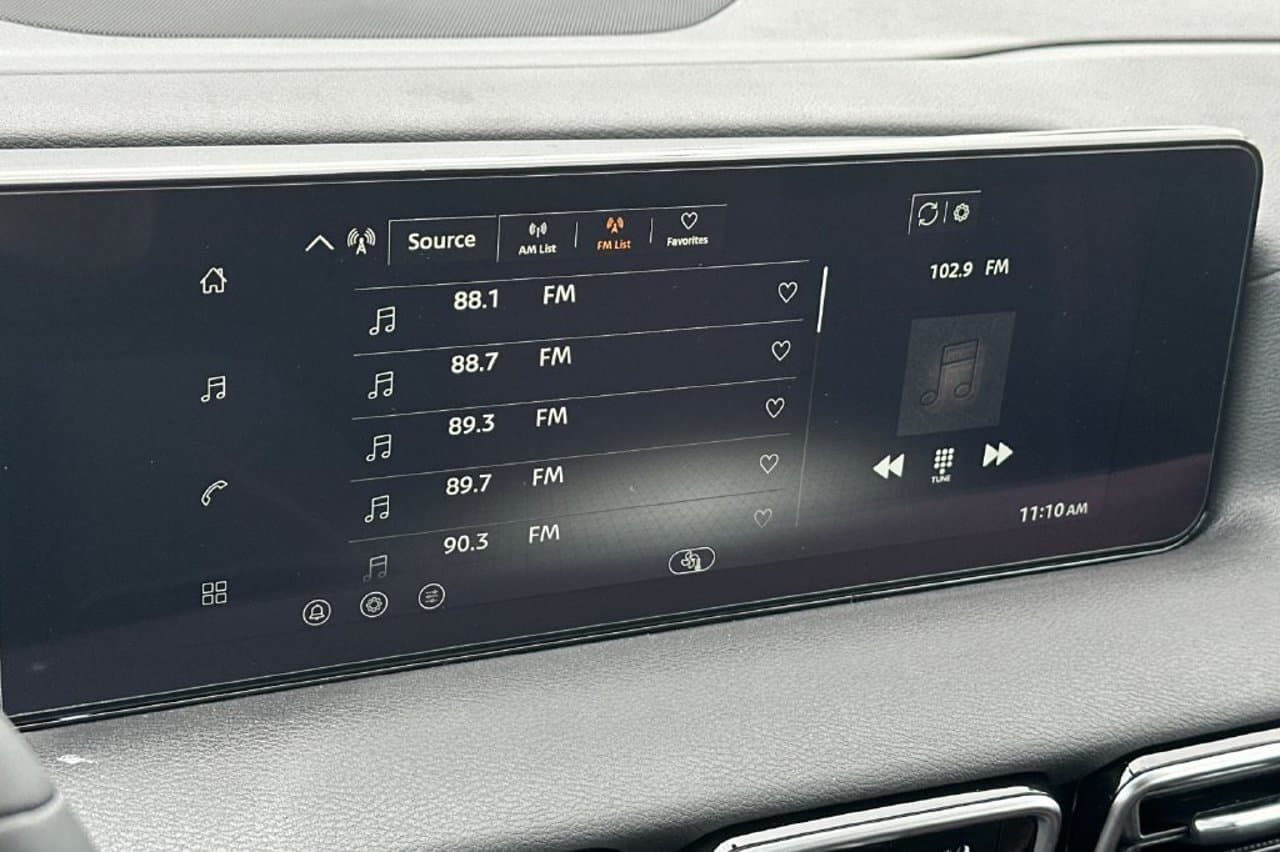 2027 Nissan Sentra SR 14