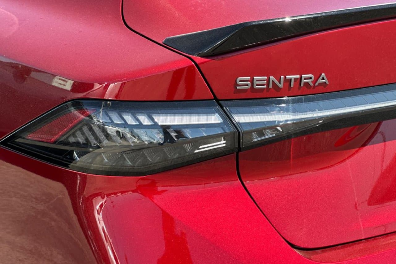 2027 Nissan Sentra SR 20