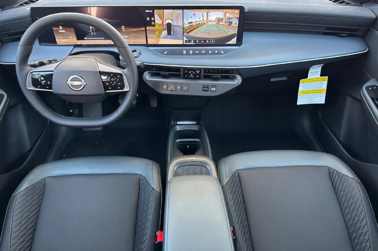 2026 Nissan LEAF PLATINUM+ 11
