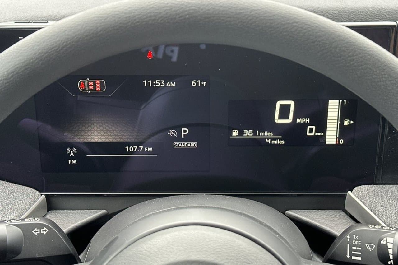 2027 Nissan Kicks SV 21