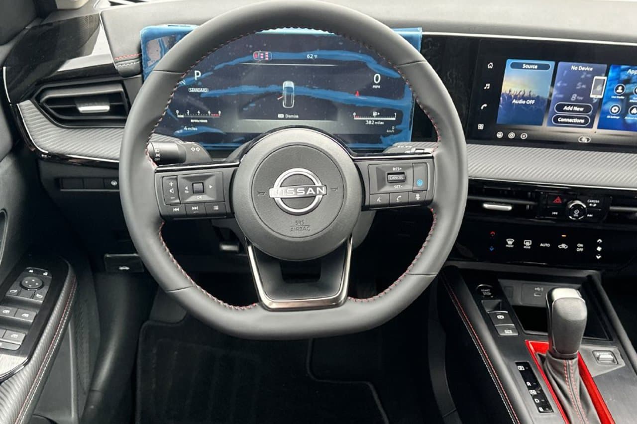 2027 Nissan Kicks SR 12