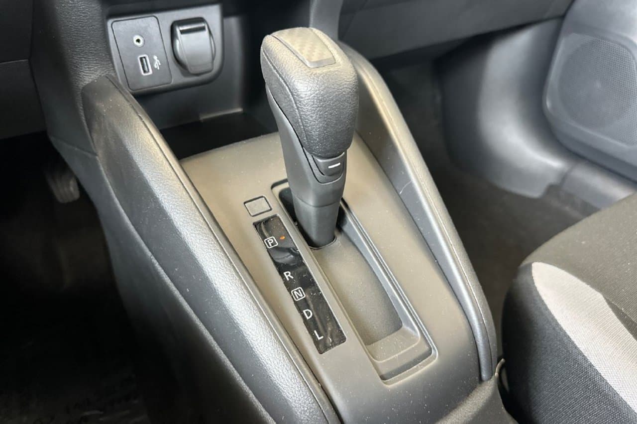 2025 Nissan Versa S 17