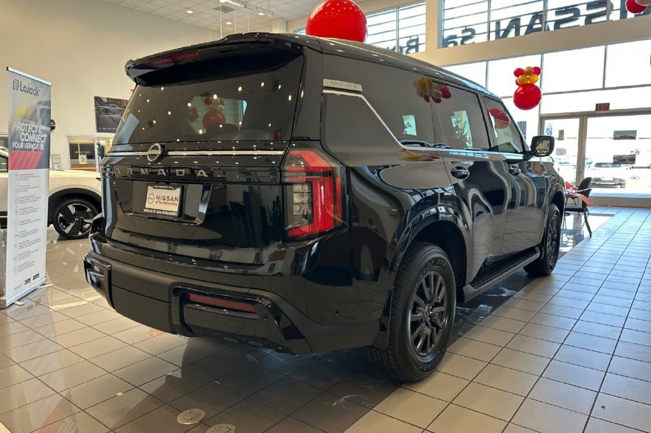 2026 Nissan Armada SV 3