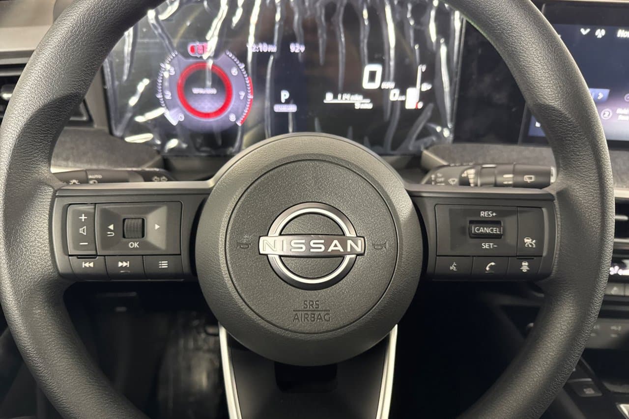2027 Nissan Kicks SV 20