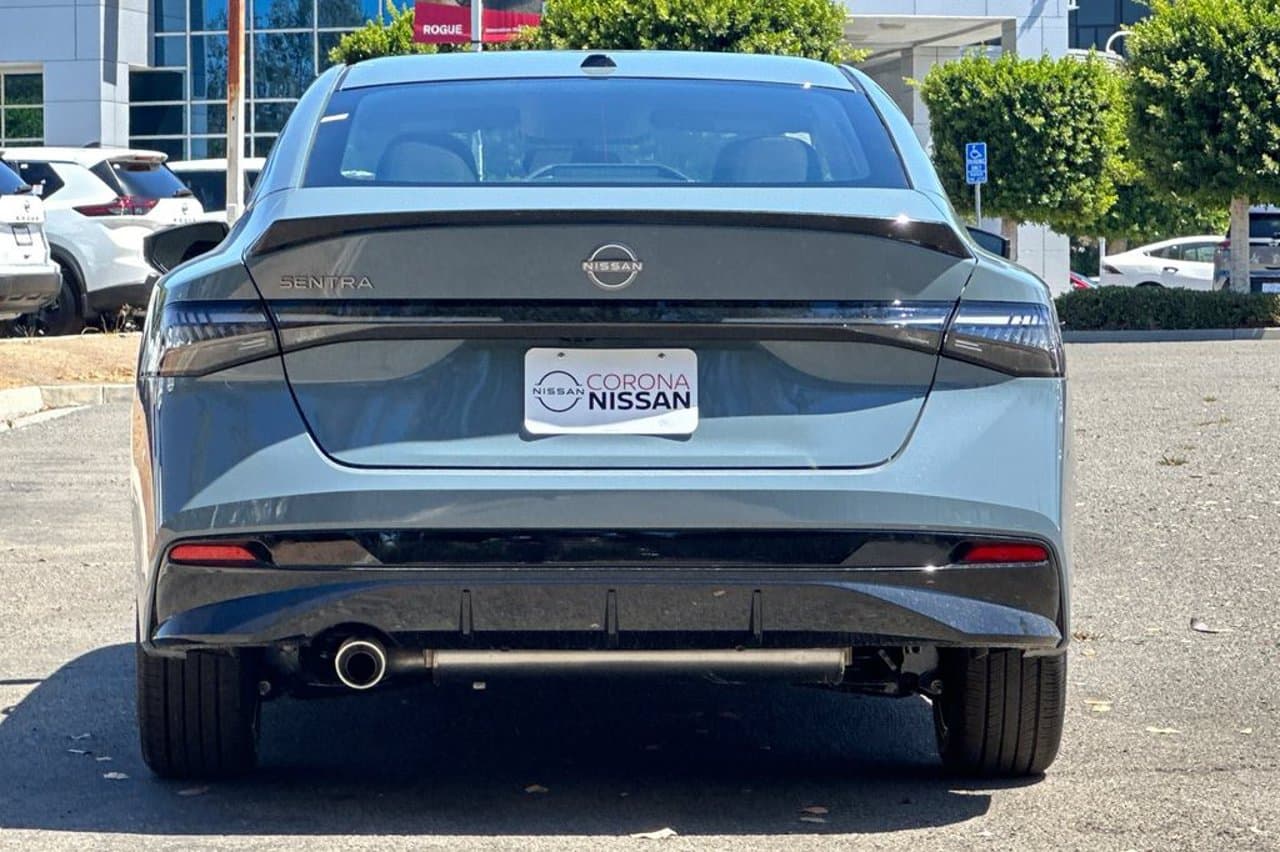 2027 Nissan Sentra SR 5