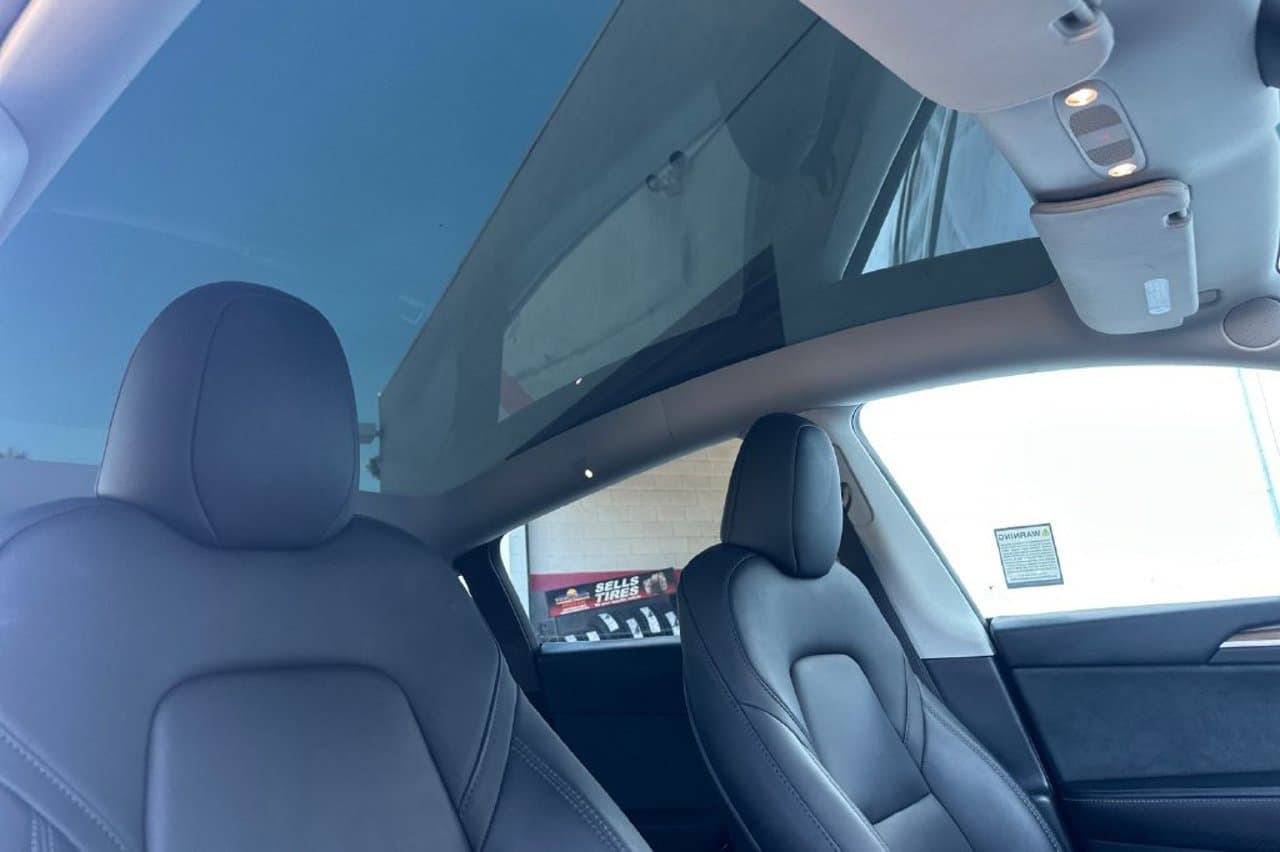 2023 Tesla Model Y Standard Range 15