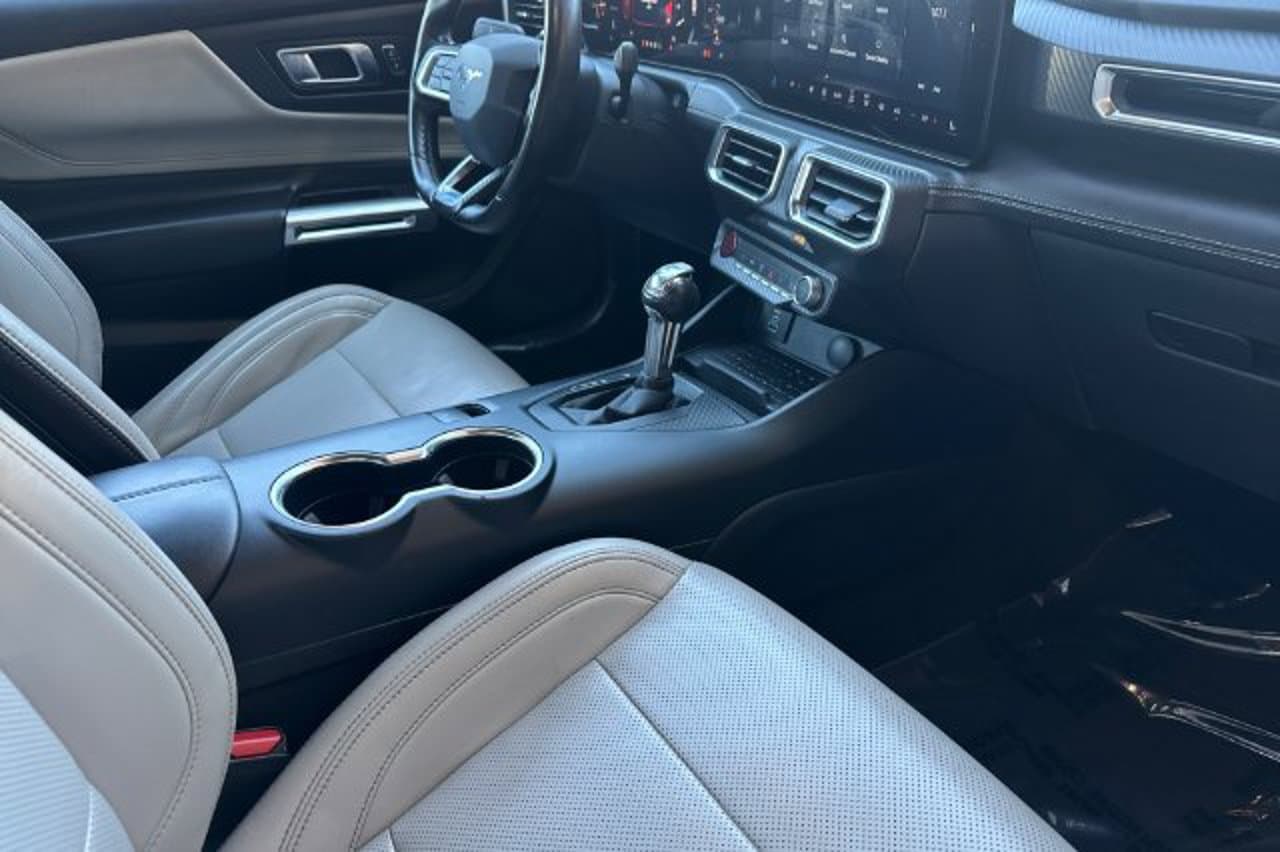 2024 Ford Mustang EcoBoost Premium 14