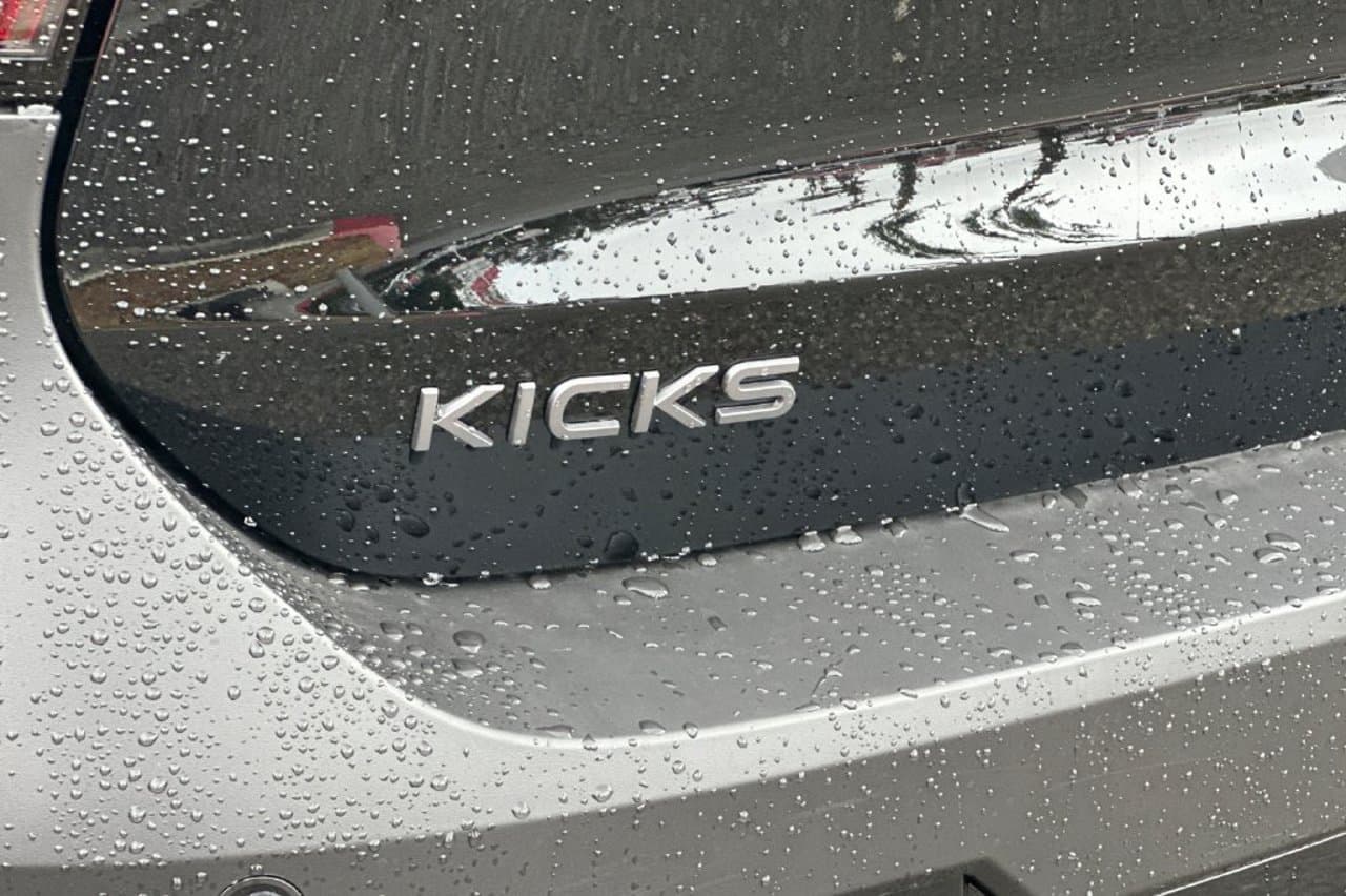 2027 Nissan Kicks SR 23