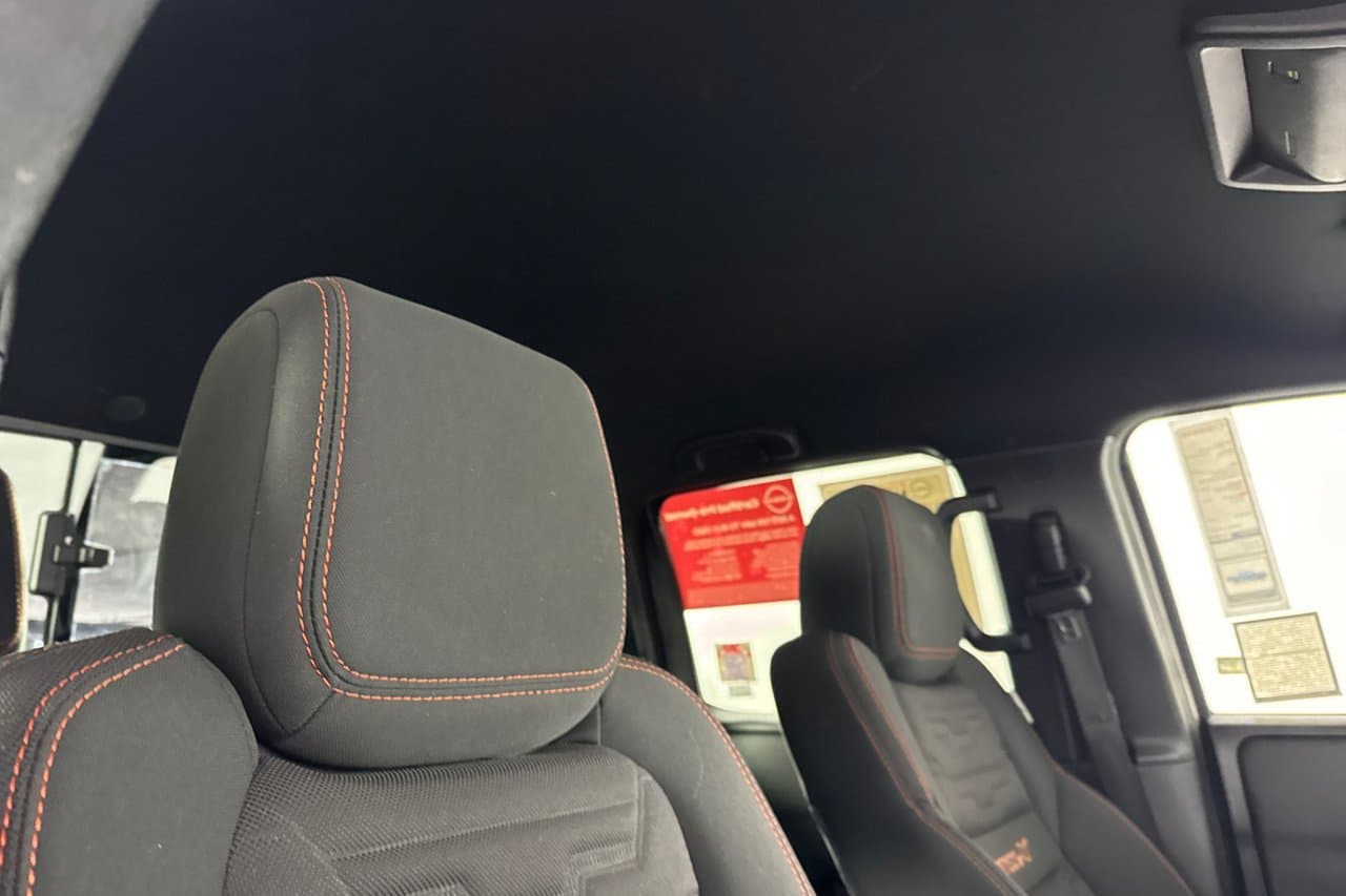 2024 Nissan Frontier PRO-X 13