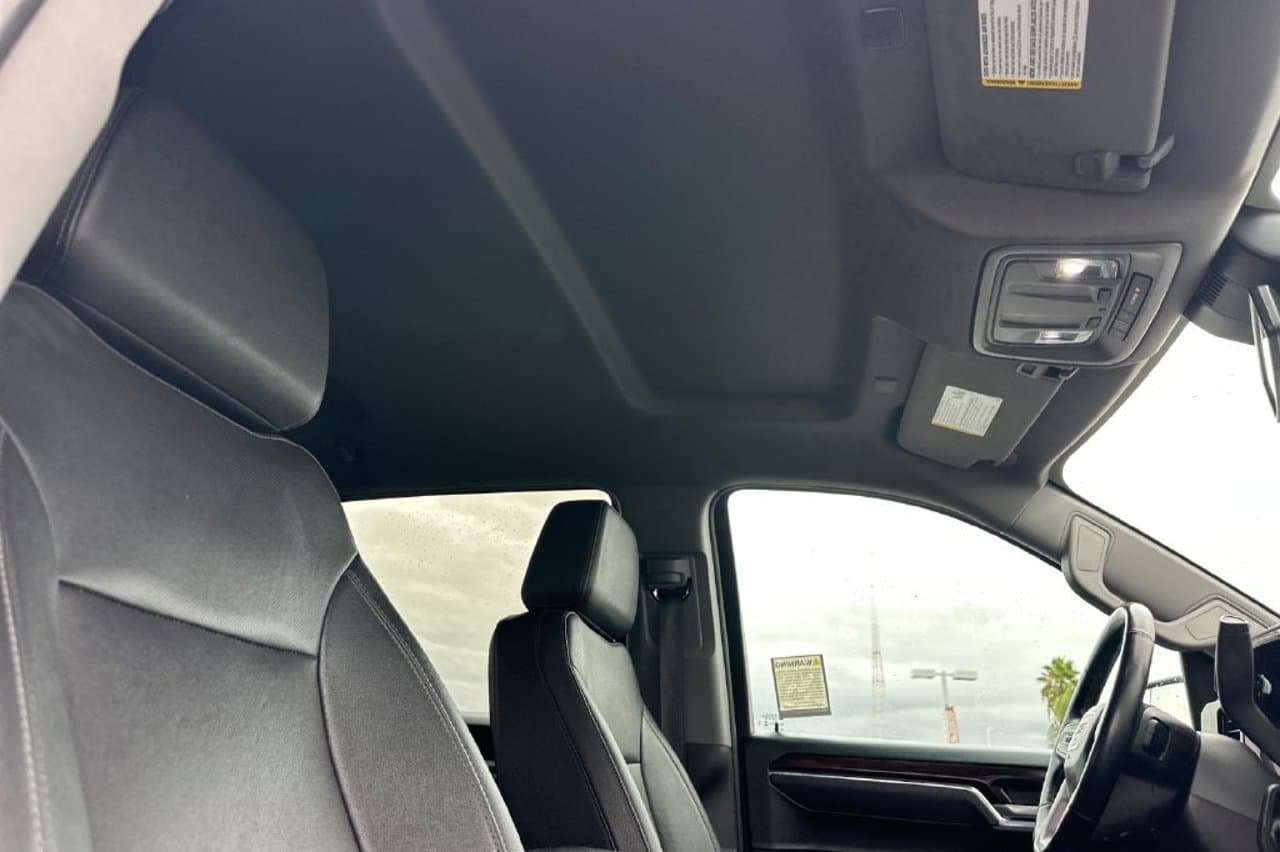 2025 GMC Sierra 1500 SLT 13