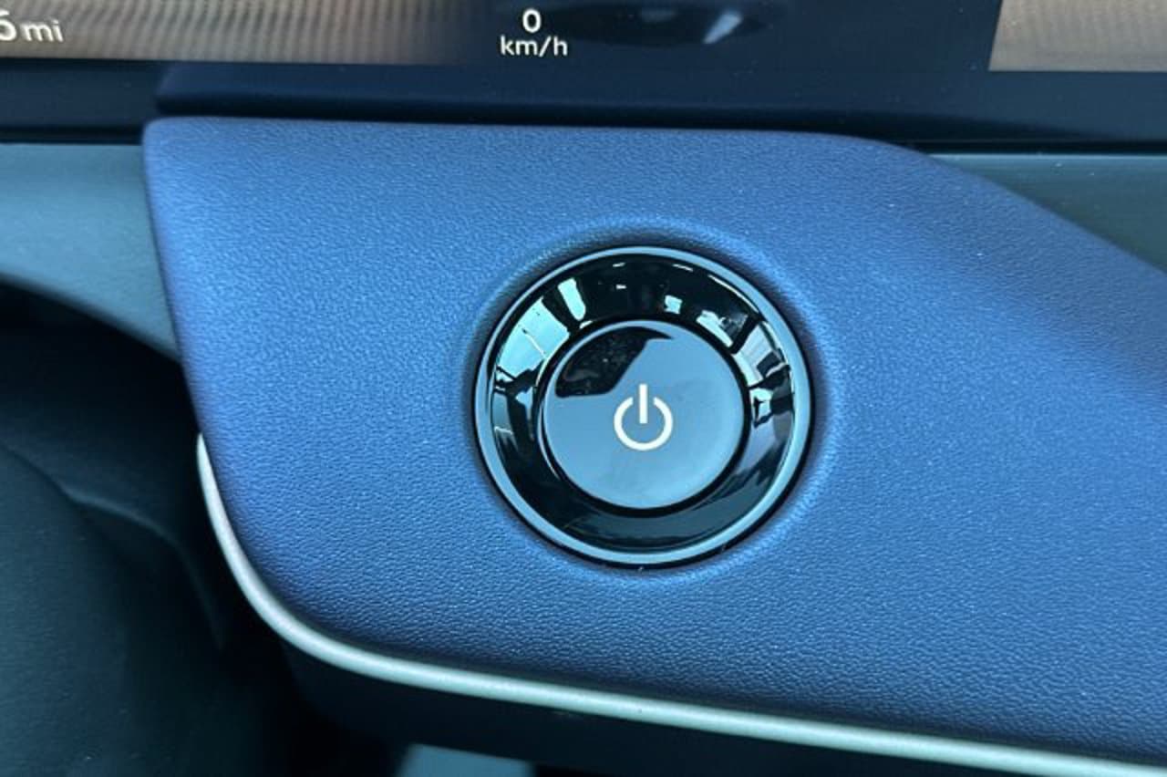 2026 Nissan LEAF PLATINUM+ 19