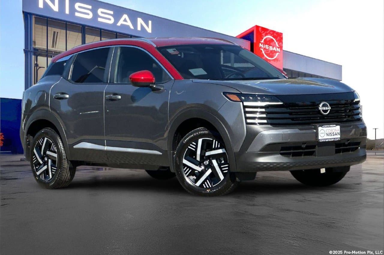 2027 Nissan Kicks SV 2
