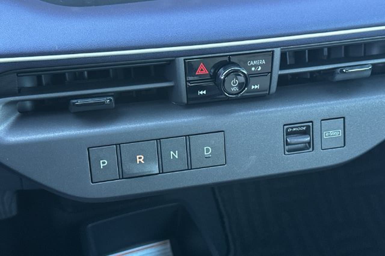 2026 Nissan LEAF PLATINUM+ 18