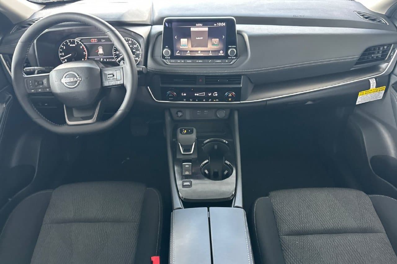 2026 Nissan Rogue SV 10
