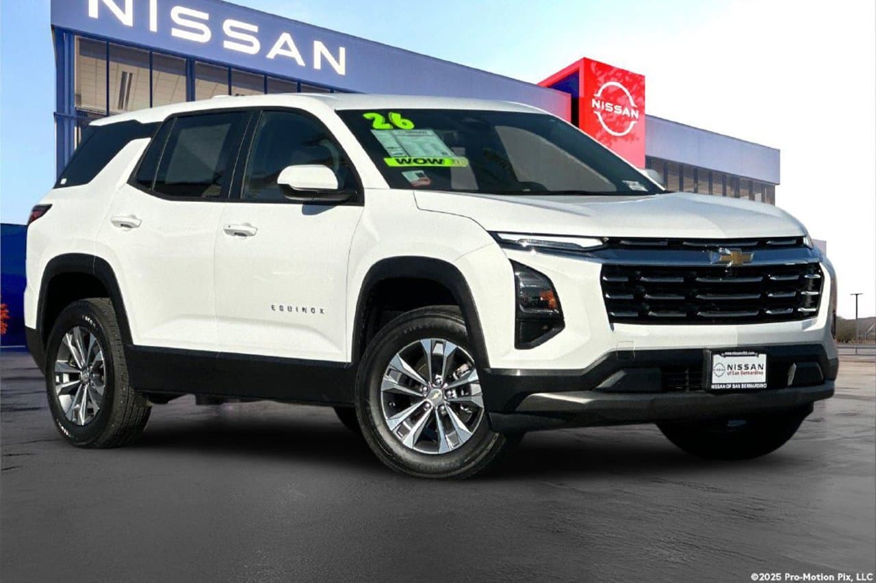 2026 Chevrolet Equinox FWD LT 1
