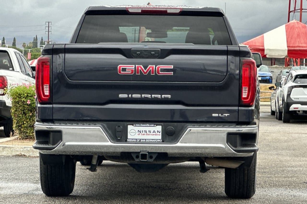 2025 GMC Sierra 1500 SLT 4