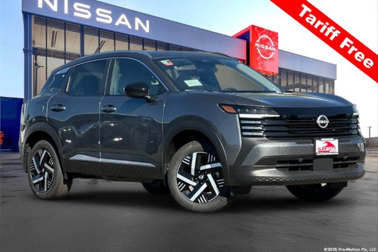 2026 Nissan Kicks SV 1