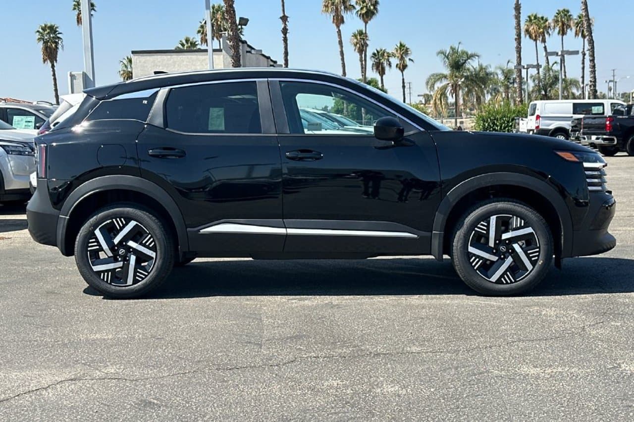 2026 Nissan Kicks SV 2